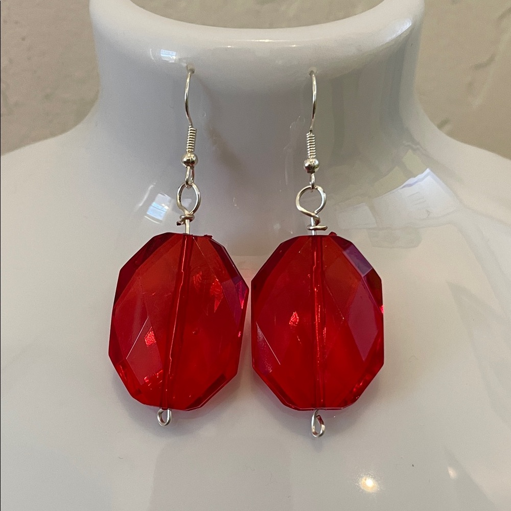 Elegant Red Dangle Earrings